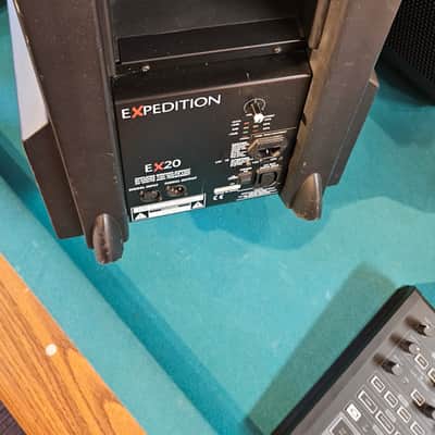 Samson EX20 200 Watt Powered Speaker image 5