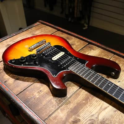 Gibson Victory X MV-10 with Stopbar Tailpiece 1981 - 1984 - Antique Cherry Sunburst image 4