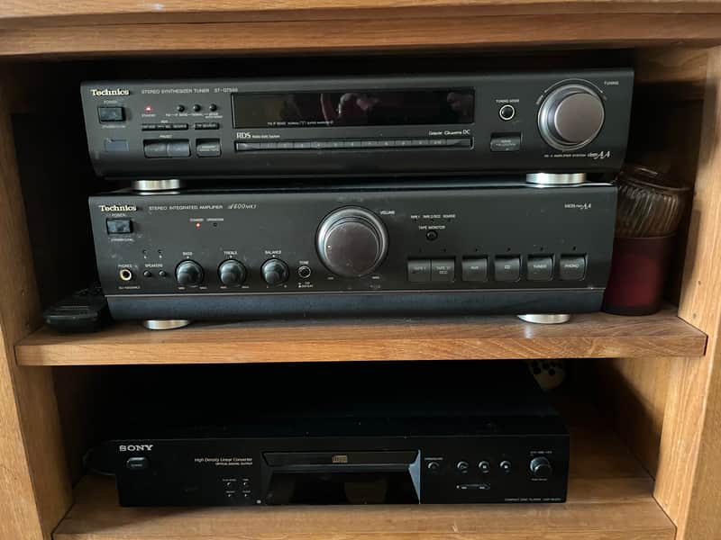 Technics ST-GT550