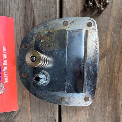 Real Life Relics Fender® Style Jaguar® Jazzmaster® Tremolo Unit W Arm - DS4 image 2
