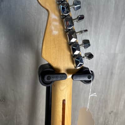 Squier II Standard Stratocaster with Maple Fretboard (Made in Korea) 1989 - 1992 - Black image 6