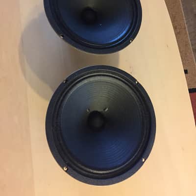 Pair (2) Celestion Hellatone V30 Vintage 30 60 watt 16 ohm Avatar image 1