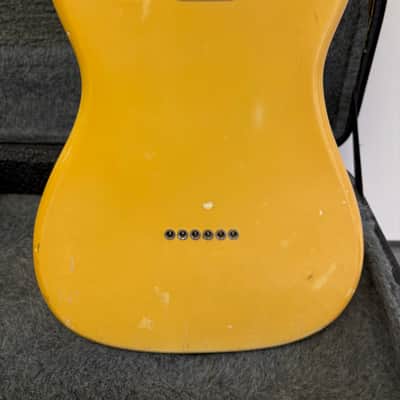 Fender Bullet Deluxe 1981 - Grafitti Yellow image 5