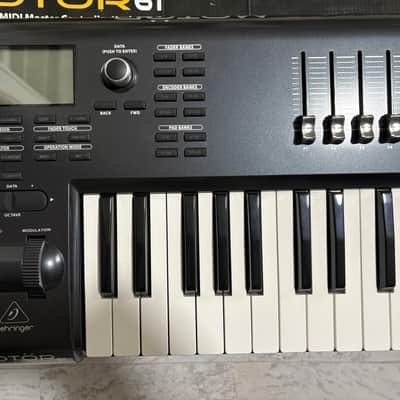 Behringer MOTÖR 61 61-Key USB MIDI Controller Keyboard 2010s - Standard image 4