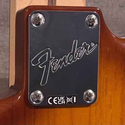 Fender American Performer Stratocaster Honey Burst COLOR:HONEY BURST image 10