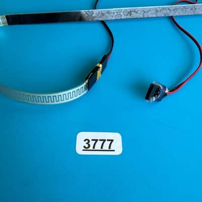 AKAI MPK 25 MIDI Controller Keyboard Part: Key Aftertouch Strip Contact image 7