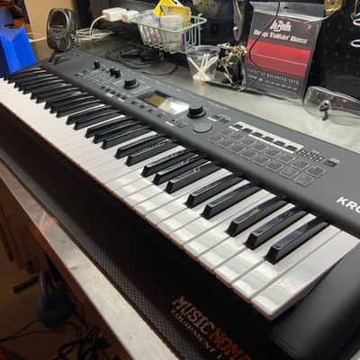 Korg KROSS 2 61-Key Synthesizer Workstation