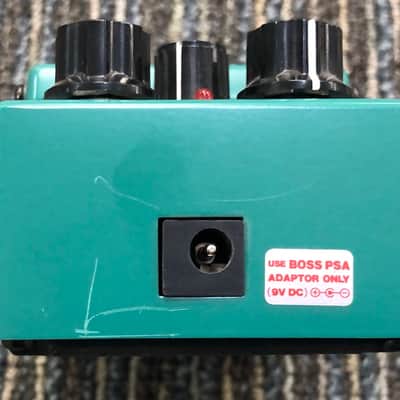 Boss TR-2 Tremolo (Silver Label) 1997 - Present - Green image 4