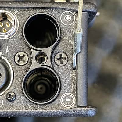 Sound Devices 633 6-Input Compact Field Mixer and 10-Track Digital Recorder image 9