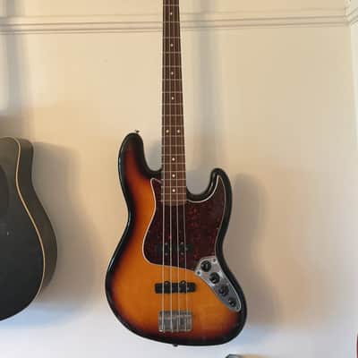 Fender Active Jazz Bass - Deluxe Series - 2001 image 3