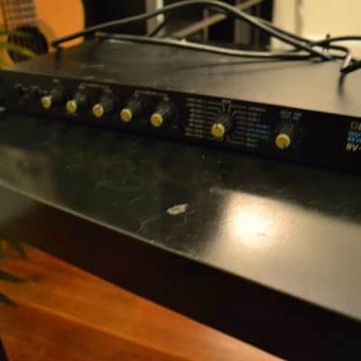 Boss RV-1000 Digital Reverb rack unit image 2