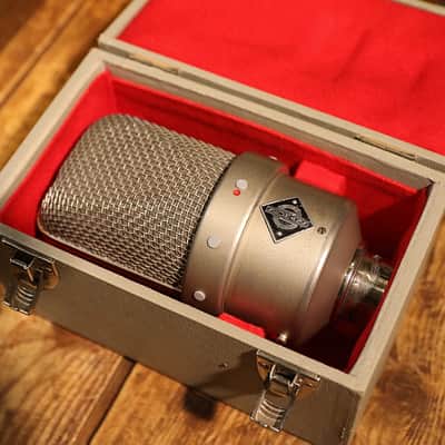 Neumann M 49 Large Diaphragm Multipattern Tube Condenser Microphone 1952 - 1974 - Nickel image 4
