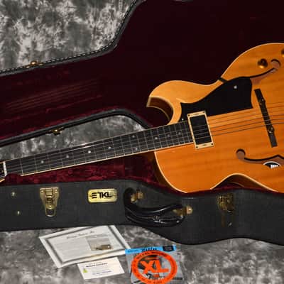 2006 Heritage - H575 MH Carved Spruce Top - Natural image 12
