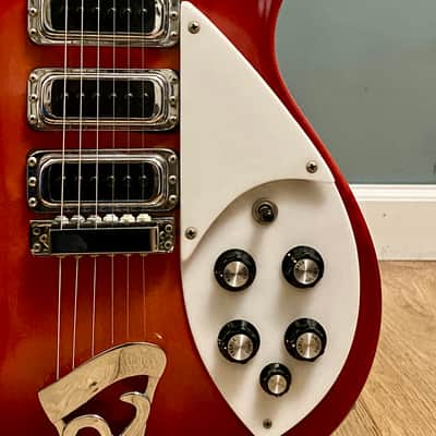 Rickenbacker 320 1979 - Fireglo image 6