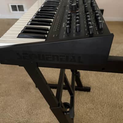 Sequential Take 5 44-Key 5-Voice Compact Polyphonic Synthesizer 2021 - Present Black image 3