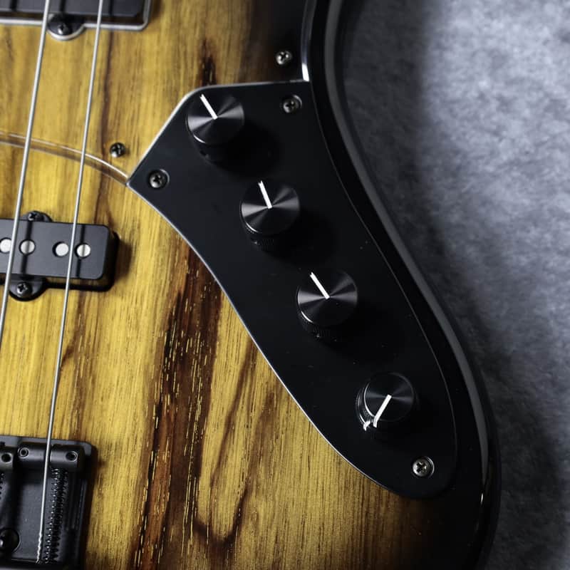 Kikuchi Guitars Custom 5st J Bass made in Japan 3.90kg | Reverb Italia