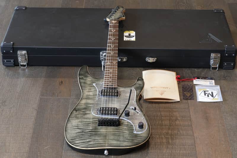Valiant Soothsayer Charcoal Flametop NAMM Show Piece + COA OHSC (6785) image 1