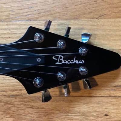 Bacchus Flying V Green image 7