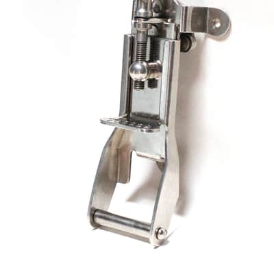 Ludwig 3-Point Extension Snare Strainer (Throw Off) Nickel Plated, "L" logo Stamp, Mounting Hardware - 1940s / INSPECTED & TESTED image 4