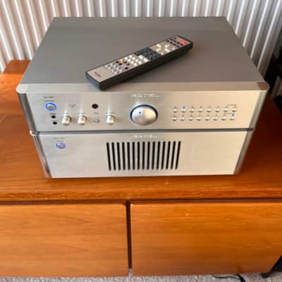 Rotel RC-1580 Pre & RMB-1506 Power Amp - Silver image 3