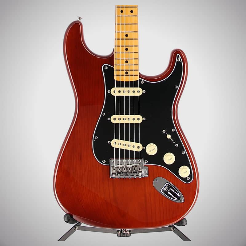 Fender Certified Pre-Owned American Vintage II 1973 Stratocaster maple Fingerboard, Mocha (J4) (13490) - Mint