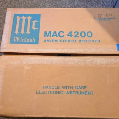 Exrtraordinary McIntosh MAC 4200 Receiver and Complete Original Packaging image 13