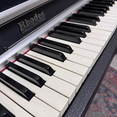 1980 Rhodes Suitcase Mk II 73 Key Vintage Electric Piano w/Janus Preamp MKI Action image 9