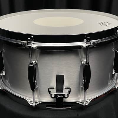Gretsch Full Range 6.5×14 Grand Prix Aluminum Snare Drum image 3