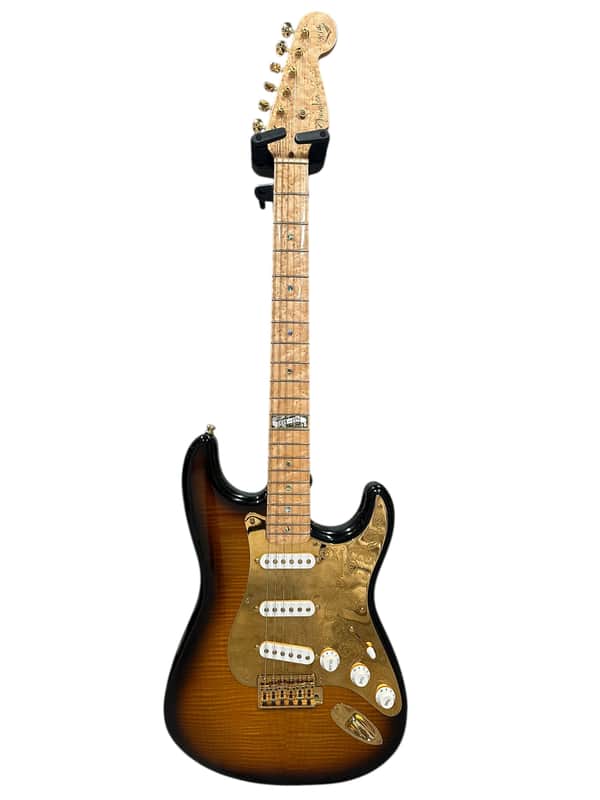 た*ま様 Fender American Stratocaster 40周年記念 た*ま様 Fender American Stratocaster 40周年記念