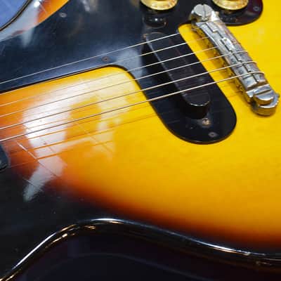 Gibson Melody Maker 3/4 1961 - 1963 - Sunburst image 3