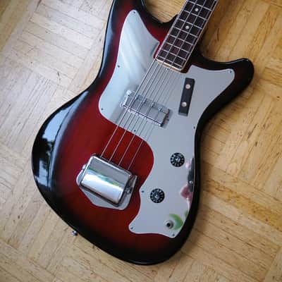 VIDEO! Teisco/Kawai shortscale bass 1968 made in Japan image 4