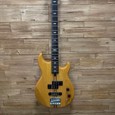 Yamaha BB2000 Broad Bass -Neck Thru -Natural -1981 Made in Japan w/ ProTec Bag image 2
