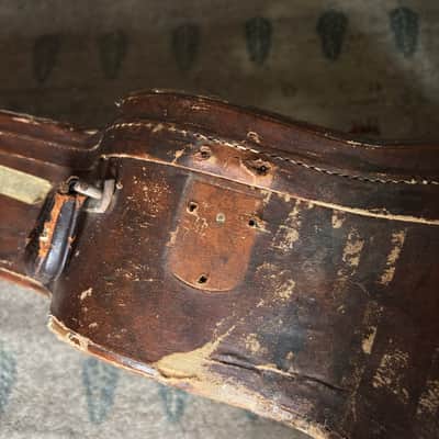 Vintage 1950's Lifton Gibson 17" Archtop Case image 8