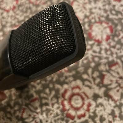 Sennheiser MD 421 II Cardioid Dynamic Microphone 2002 - Present - Black image 9