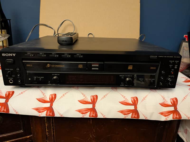 Sony RCD W500C 1990 - Brown image 1