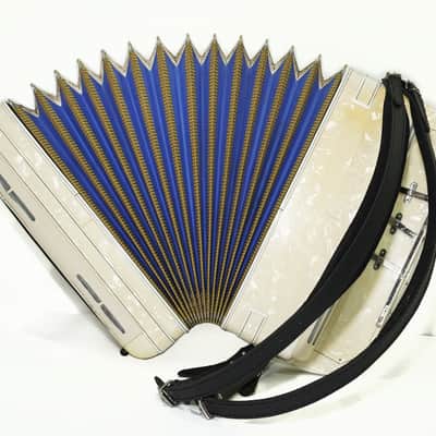 Vintage HOHNER ARTISTE IV, 4 Rows Button Accordion B Griff, made in Germany, Rare Original Akkordeon, New Straps, Rich and Powerful Sound, 2560 image 9