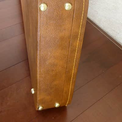 Gibson Flying-V Case Brown Very Lightly Used Looks New Never Gigged ! image 6