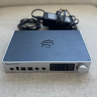 iConnectivity PlayAUDIO12 USB Audio / MIDI Playback Interface 2017 - 2021 - Silver image 2