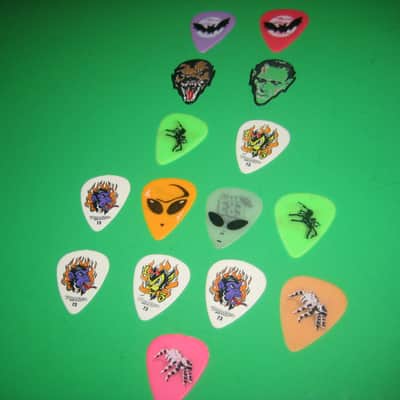 Halloween Horror 17 Guitar Picks Frankenstein, Wolfman, Aliens, Bats, Spiders, Skulls image 4
