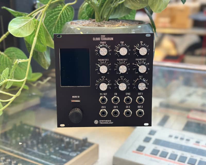 Synthesis Technology E352 Cloud Terrarium - Black