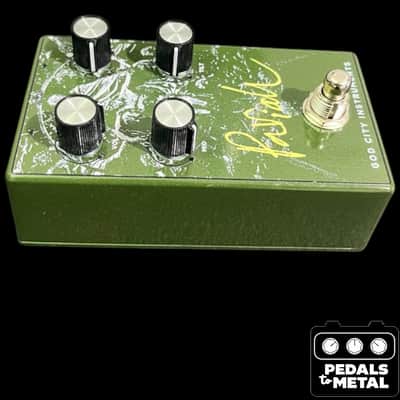 God City Instruments Pariah Fuzz - Green - X18941 image 4