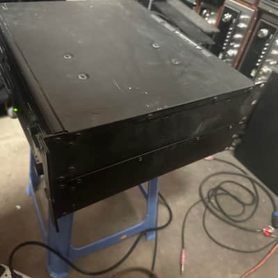 QSC RMX2450 2400-Watt Professional Power Amp 2000s - Black image 5