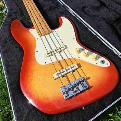 All Original Vintage Fullerton Era 4-bolt 1983 / 1984 Fender American Standard Jazz Bass, Dan Smith, AVRI, Sienna Burst Ash, OHSC image 11
