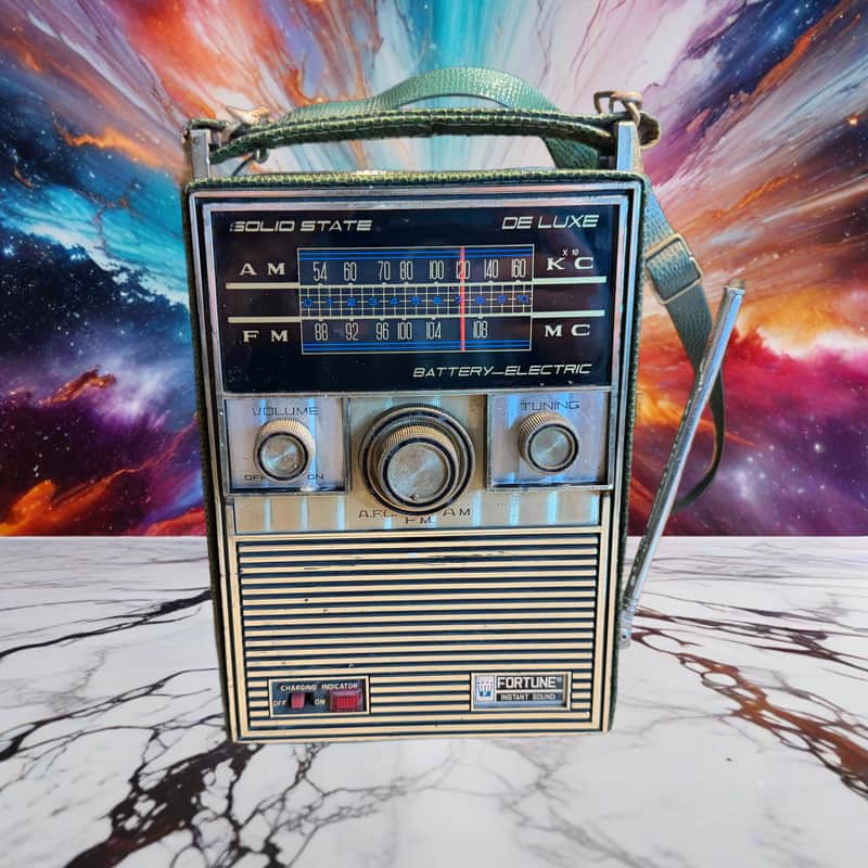 Vintage Solid State GATOR SKIN Fortune Instant Sound Am/fm Radio Tested Works🔥 image 1