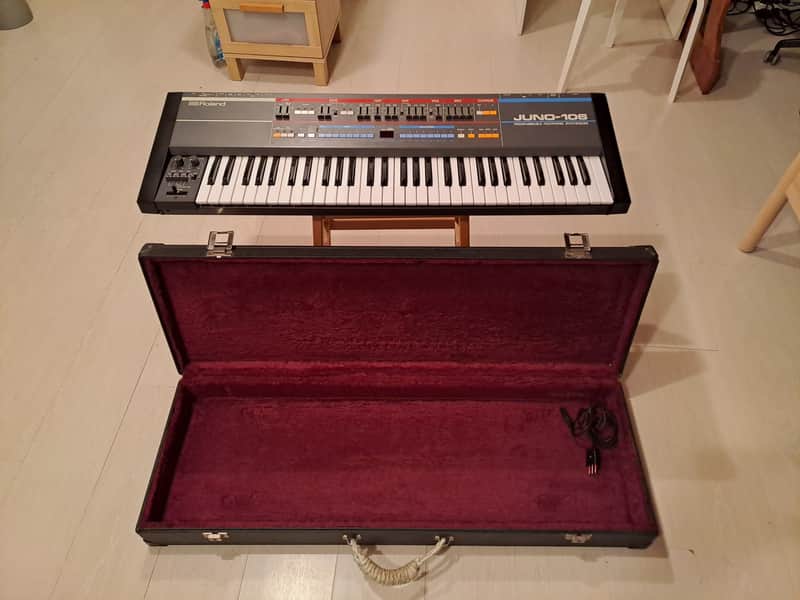 Roland Juno 106 (with Analogue Renaissance new voices) image 1
