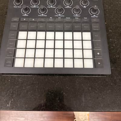 EXCELLENT Novation Circuit Tracks Groovebox image 2