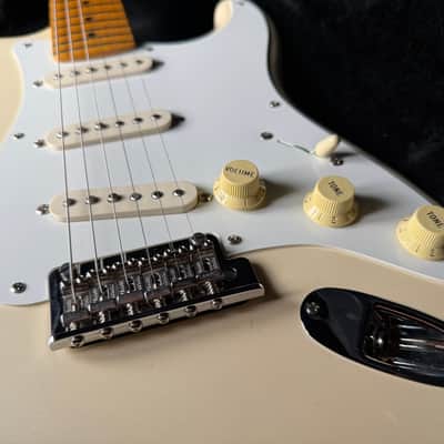 Fender Lincoln Brewster Stratocaster, Maple - Olympic Pearl image 4
