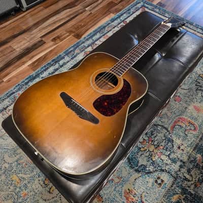 1968 Silvertone 57P633L Jumbo Acoustic Guitar - w/Case image 5