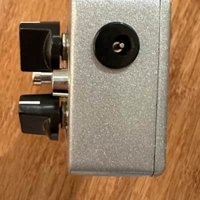 Keeley C2 2-Knob Compressor Silver image 4