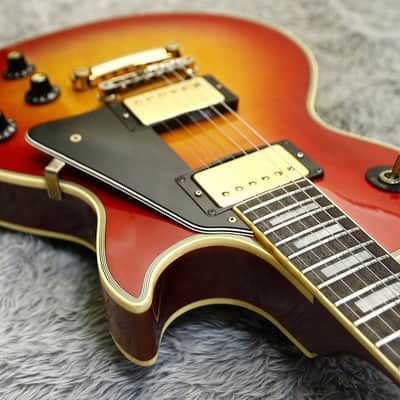Rare model 1982 made SUPER REAL CUSTOM model EGC68-50 LP Custom Made in Japan image 2